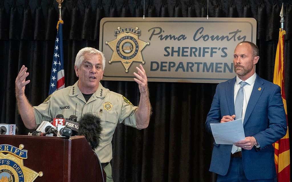 El sheriff del condado que investiga la desaparición de la madre de Savannah Guthrie