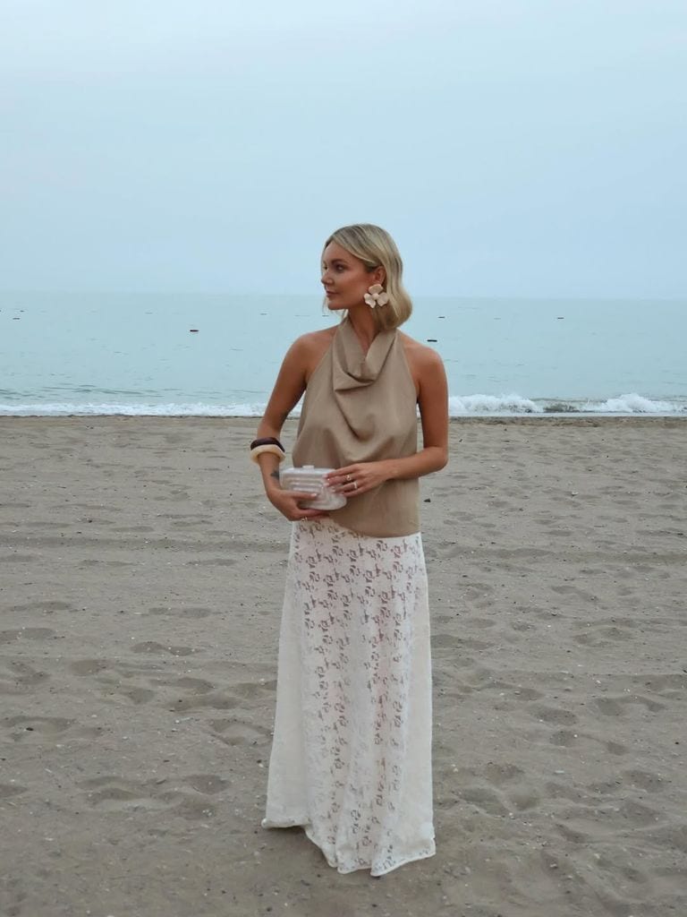 Look con falda calada