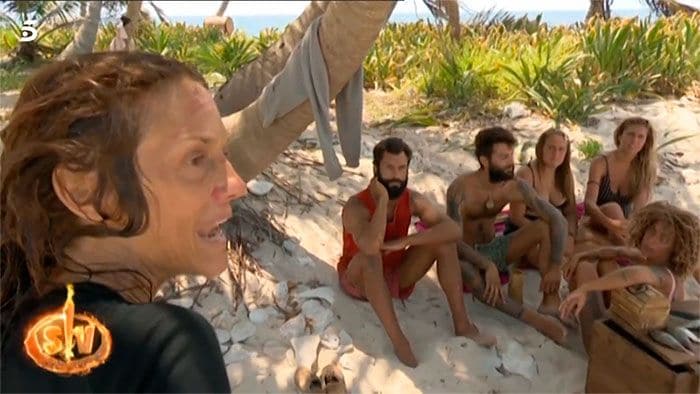 Elena Rodríguez, Jorge Pérez, Albert Barranco, Rocío Flores, Ivana Icardi y Yiya en Supervivientes
