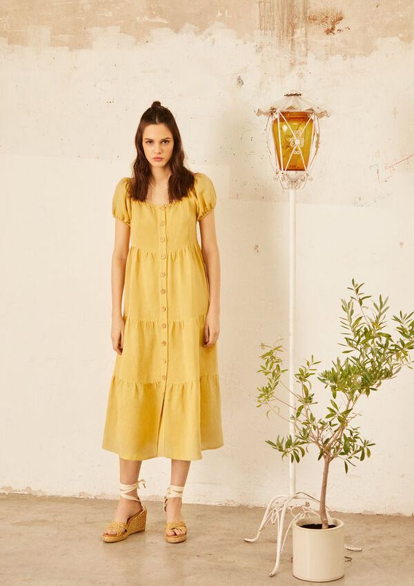 Sara Carbonero con vestido de Slowlove y sandalias de Popa