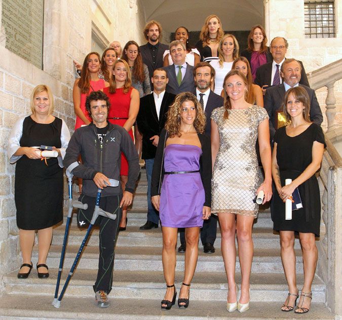 Foto de familia de los premiados con las medallas al mérito deportivo, en sus distintas modalidades, que el gobierno español, a través del Consejo Superior de Deporte (CSD), ha entregado en un acto celebrado en Barcelona
