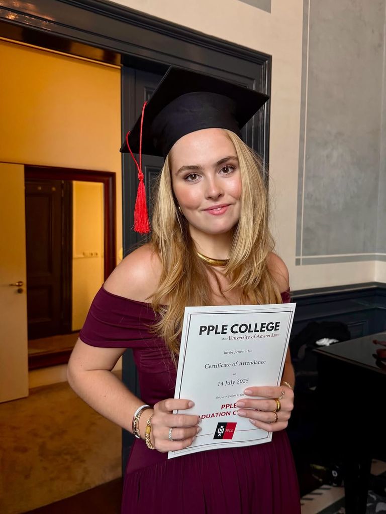 Graduación de Amalia de Holanda