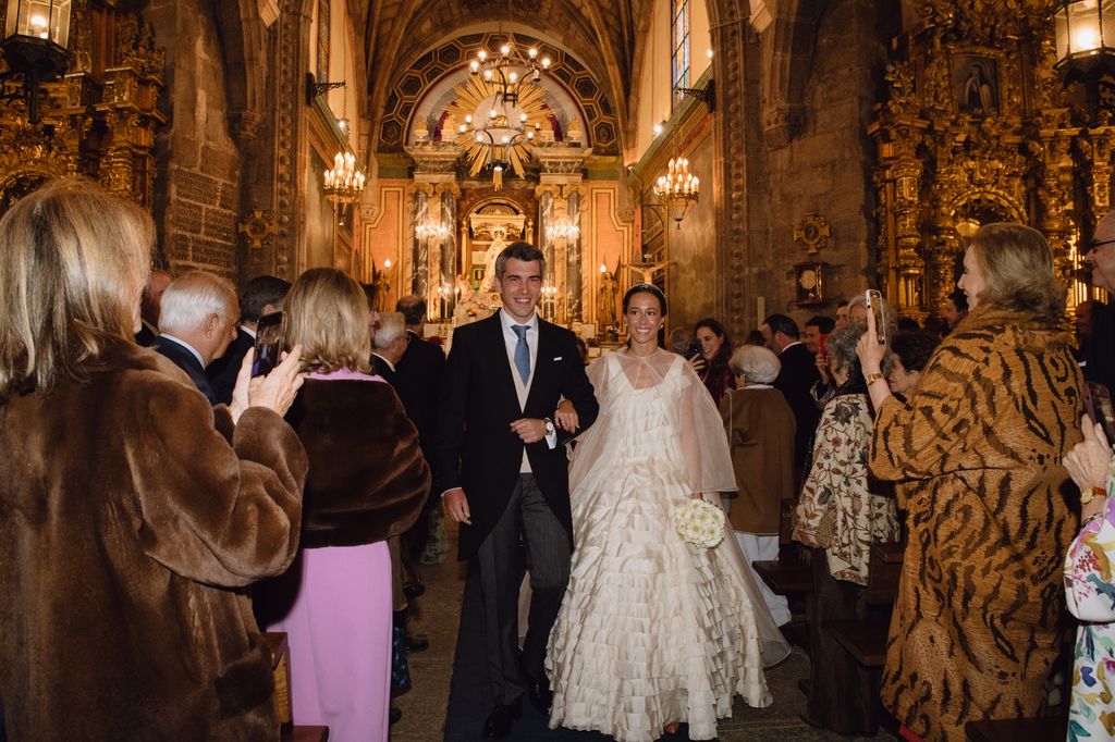 Vestido de novia con volantes y cancán de Ynés Suelves