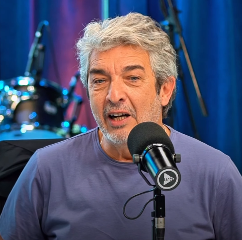 Ricardo Darín durante la entrevista que concedió a la emisora argentina Urbana Play