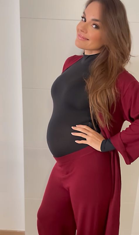 Melody Est Embarazada Va A Ser Madre Por Primera Vez Melody Est Embarazada Va A Ser Madre Por Primera Vez