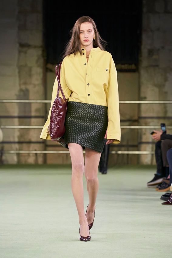 bottega veneta po f22 049049220303