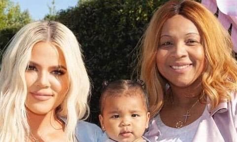 Khloé Kardashian con su exsuegra