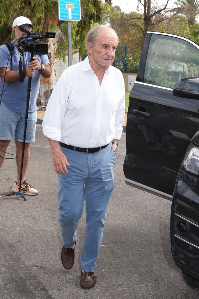 José María García en la misa de Caritina Goyanes en Marbella, 27 de agosto de 2024