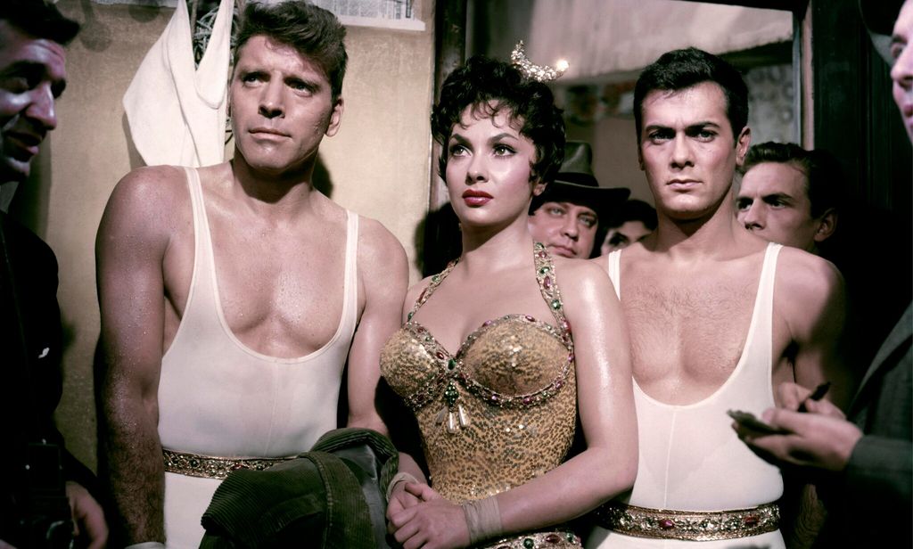On the set of Trapeze