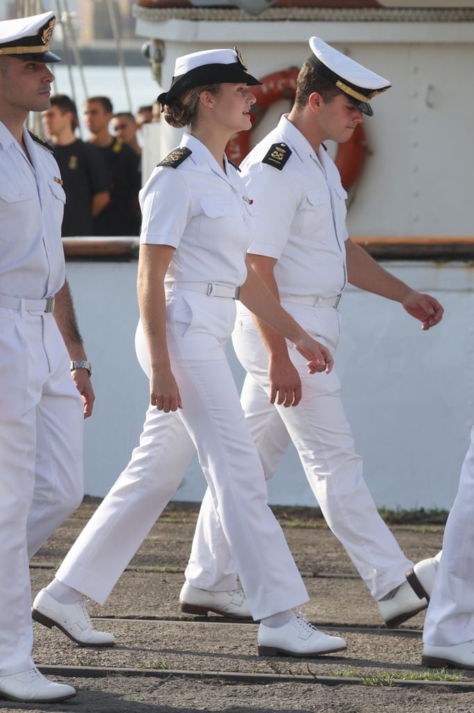 LA PRINCESA LEONOR LLEGA A GIJÓN A BORDO DEL JUÁN SEBASTIÁN ELCANO
