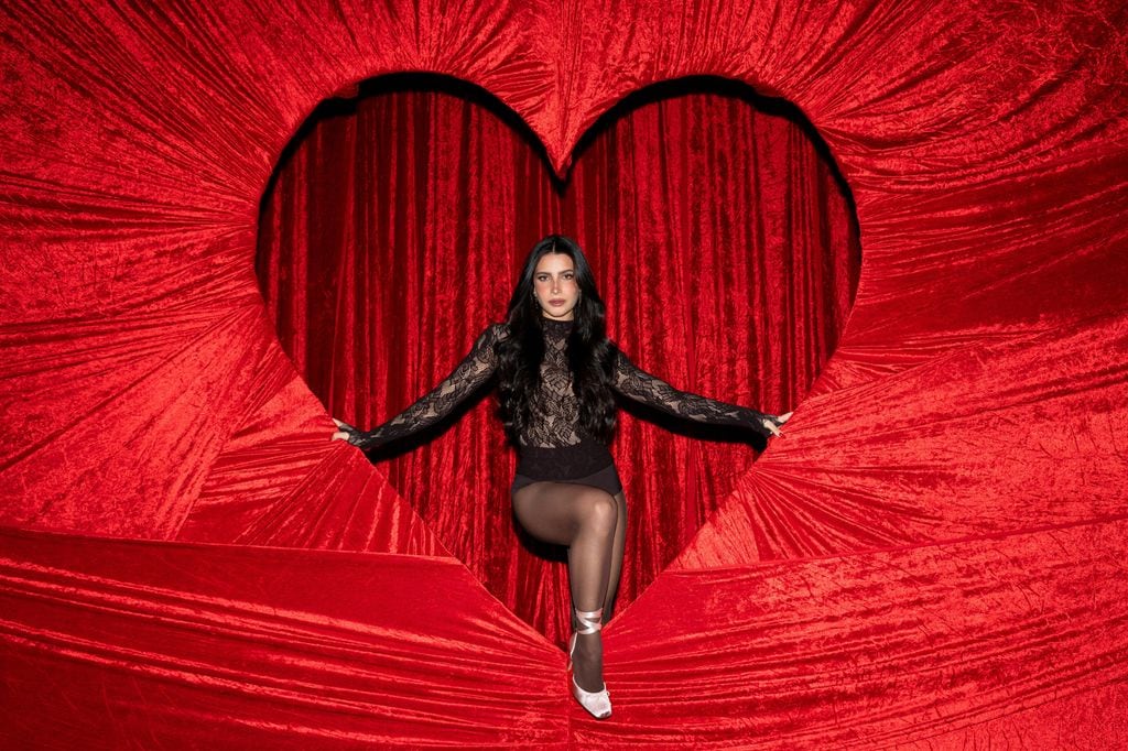 Zhamira lanza 'Curita Para el Corazón'