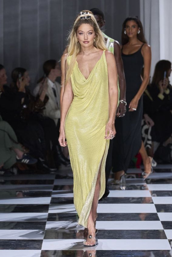 versace075a