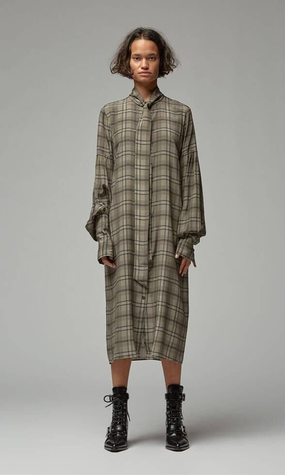 oversized sleeve dress de rokh