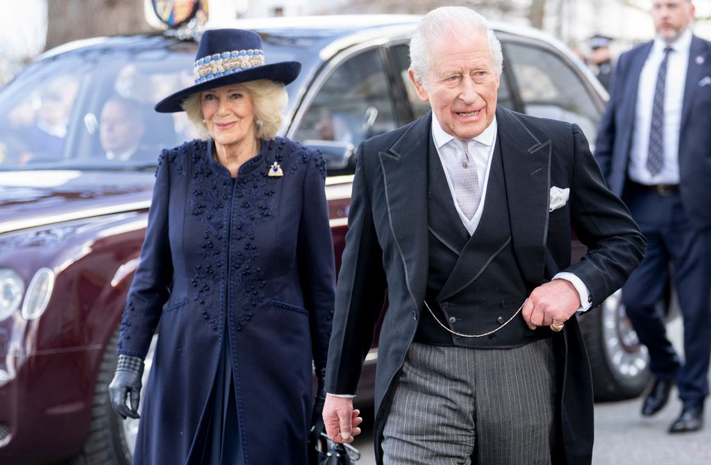 La reina Camilla con el rey Carlos III