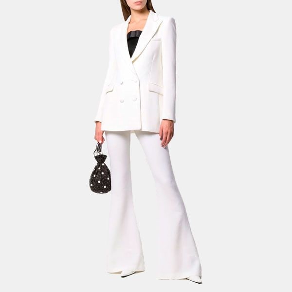 traje blanco