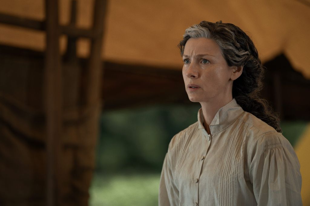 A Caitríona le costó despedirse de Claire y necesitó hacerlo de un modo espiritual
