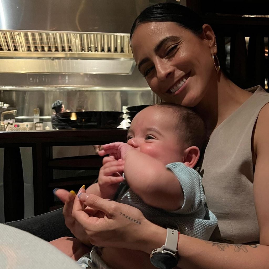 Valería Marín mostró su faceta más maternal junto a Oliver.