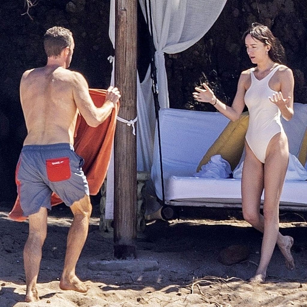 Dakota y Chris Martin HOLA 4153