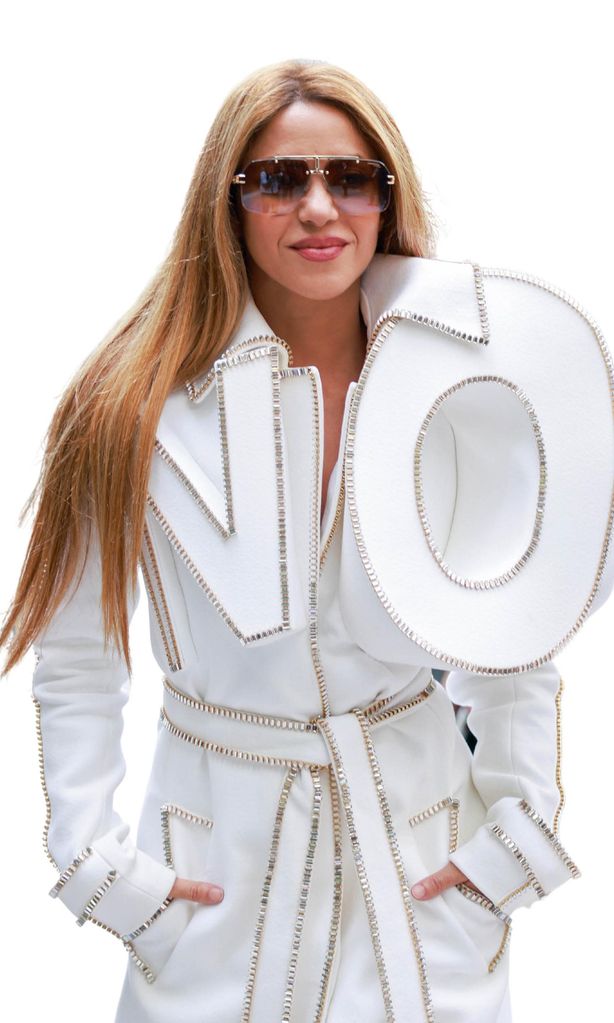 HOLA4121 SHAKIRA