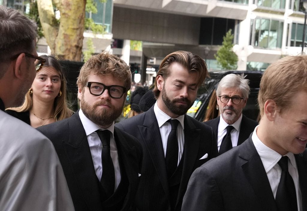 Columbus Taylor y Cassius Taylor llegando al funeral de su abuela, la duquesa de Kent