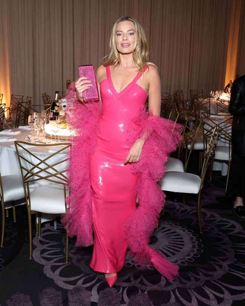 La actriz Margot Robbie en los 81st Annual Golden Globe Awards en Los Ángeles en 2024