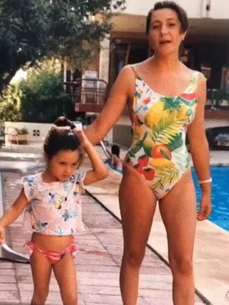 Una tierna imagen de madre e hija