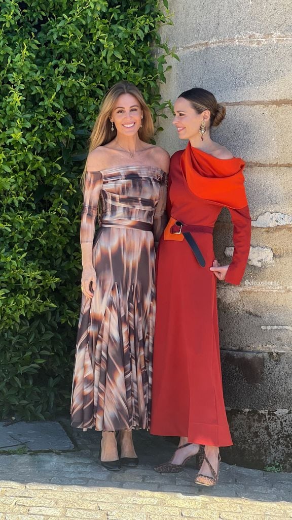 Victoria Ortiz Martínez Sagrera y Claudia Osborne