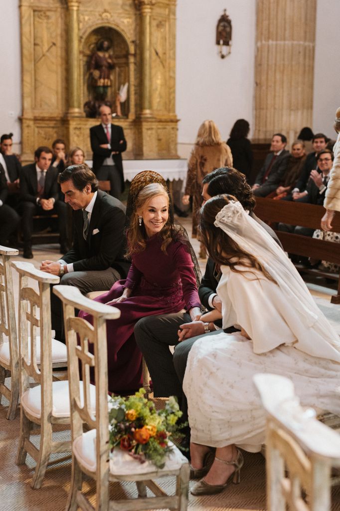 Madre del novio y novia