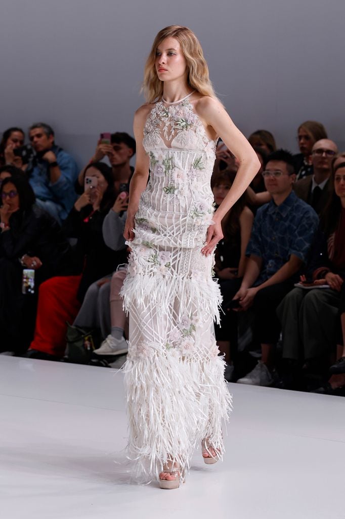 Ines di Santo en Barcelona Bridal Fashion Week