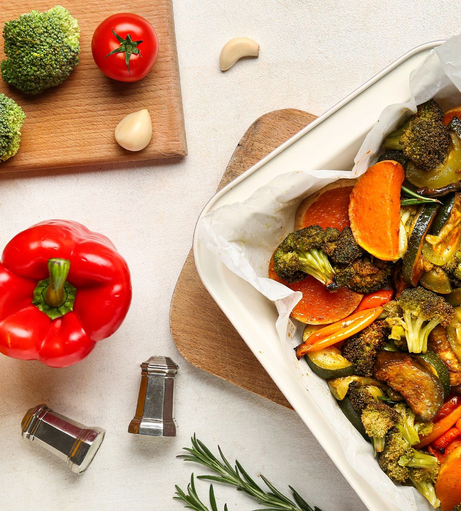 Tomates y pimientos, propios del verano, conviven en septiembre con primeras calabazas y coles. 