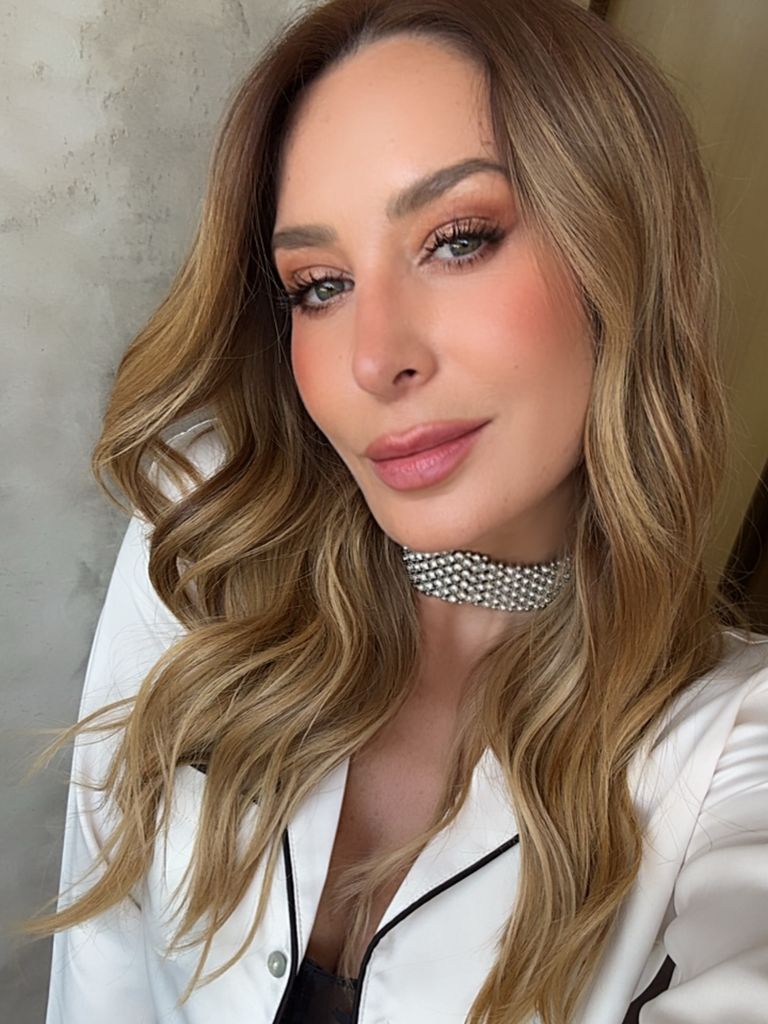 Geraldine Bazán luce guapísima a sus 43 años.