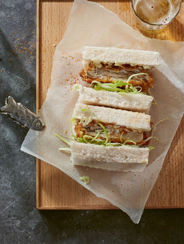 Este sándwich club a la japonesa se ha convertido en uno de los
platos emblemáticos del país.