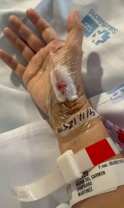 Imagen publicada tras haber pasado dos veces por quirófano el pasado mes de noviembre