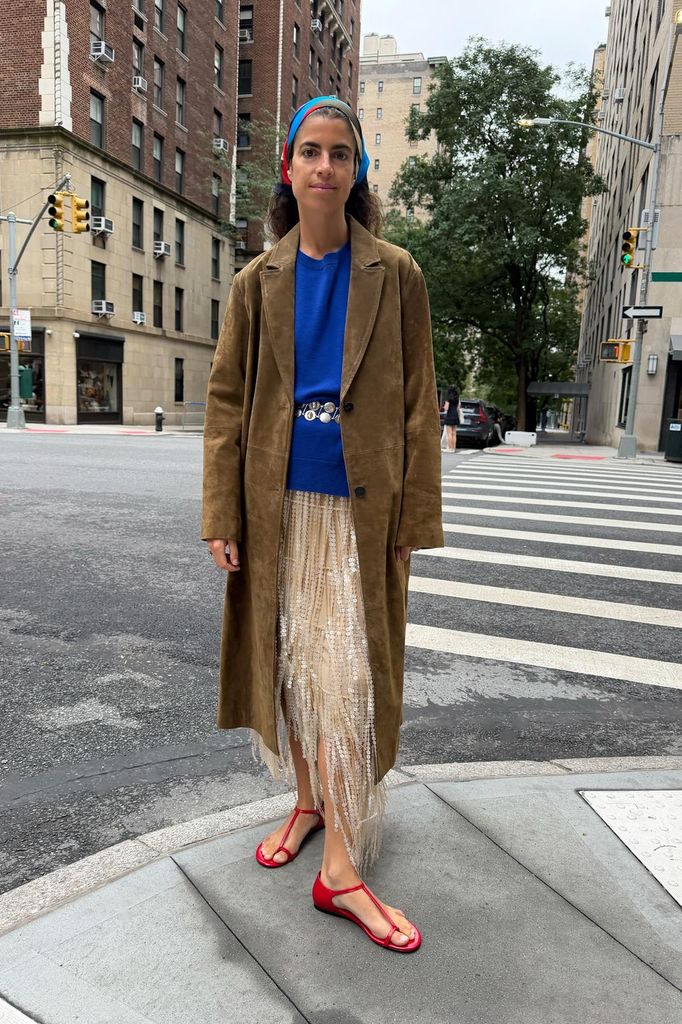 El manual de Leandra Medine para triunfar en el entretiempo: así es su nueva colección con Zara