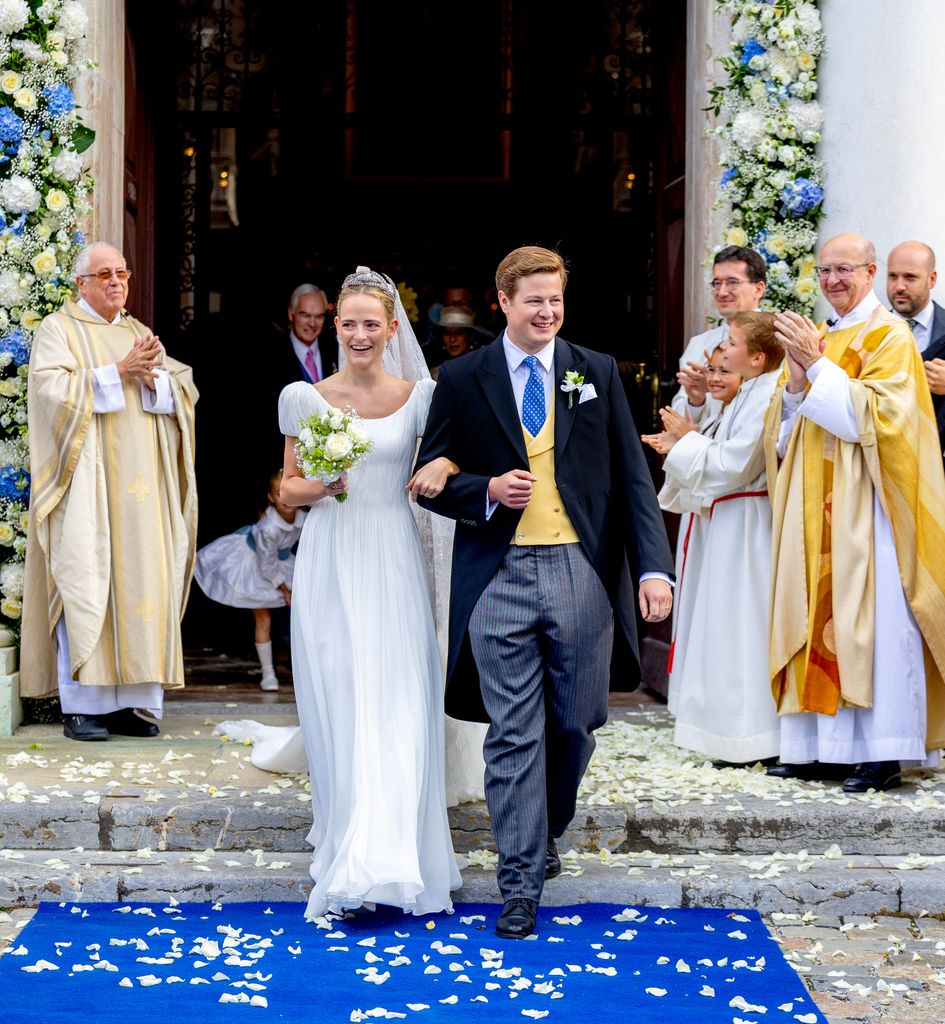 La duquesa Paulina de Wurtemberg y el conde Constatin Zu Konisegg- Aulendorf se casan en una preciosa boda de cuento de hadas