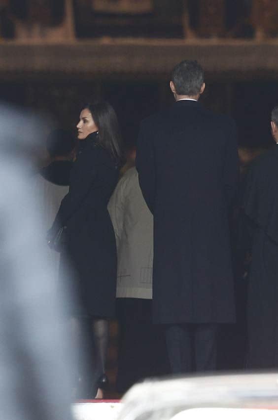 Reyes Felipe y Letizia en el funeral de la infanta Pilar