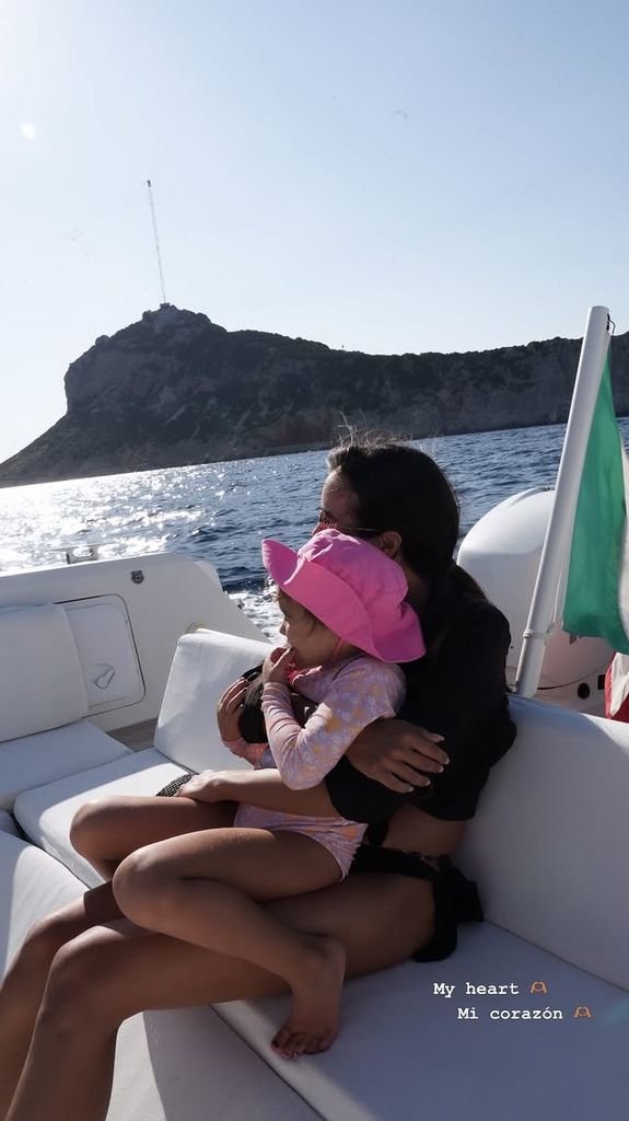 Sharon Fonseca ha disfrutado de estos paseos en bote junto a su hija Blu Jerusalema.