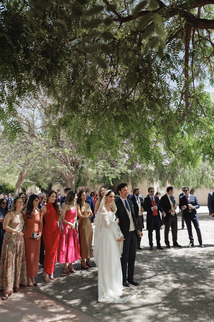 Todos reunidos para celebrar a los novios