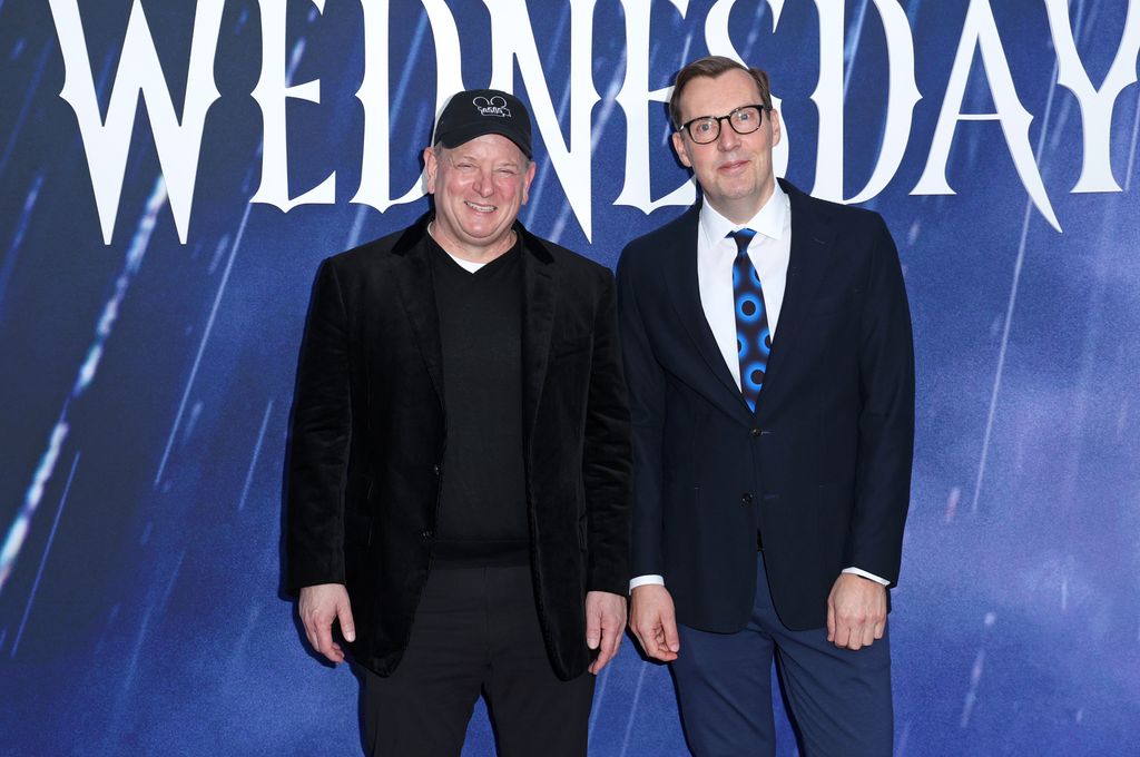 Al Gough y Miles Millar son los creadores de 'Miércoles' que ahora se embarcan en un nuevo proyecto de fantasía con toques de terror