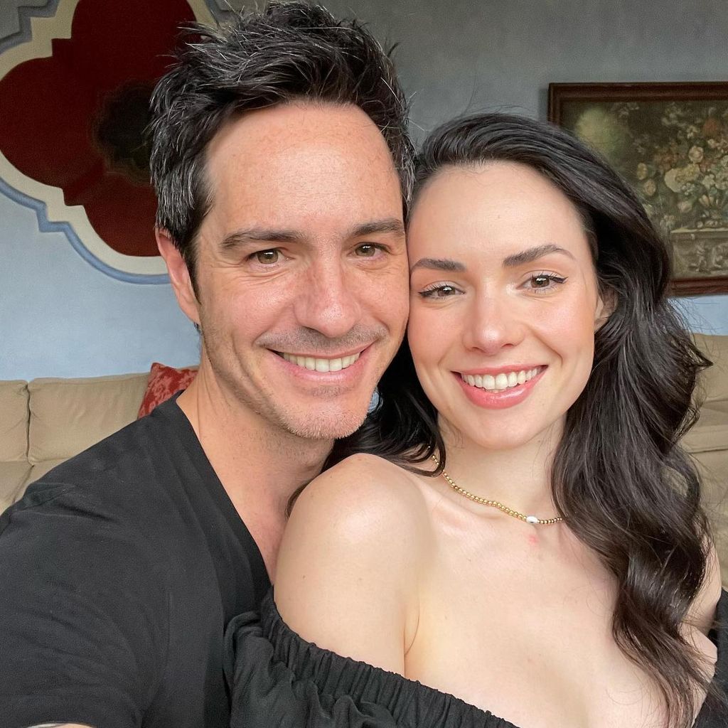 Mauricio Ochmann y su novia Paulina Burrola