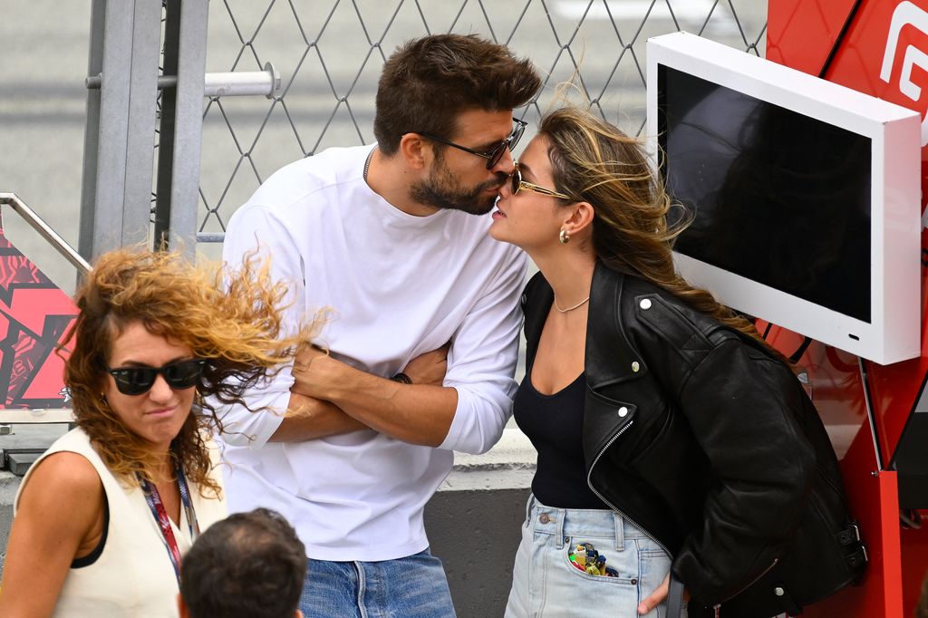 Gerard Pique y Clara Chia en el Gran Premi de Catalunya de Moto GP