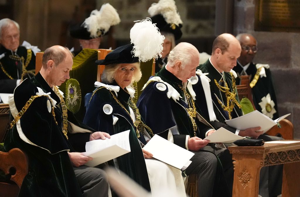 Los reyes Carlos y Camilla en Escocia