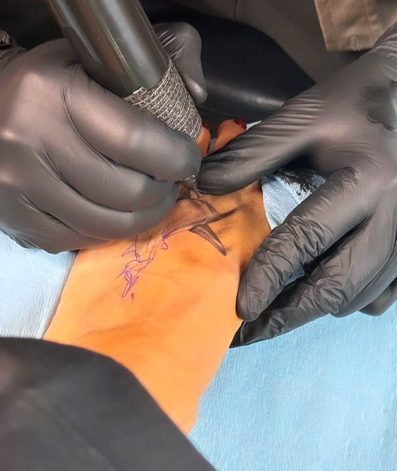 Ester Expósito con un nuevo tatuaje