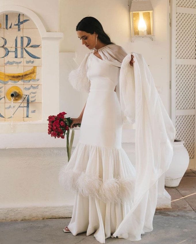 Novia Jorge Redondo espalda asimétrica