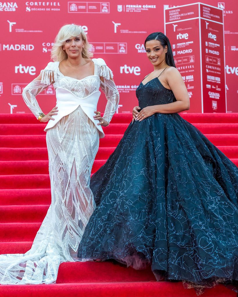 María Eizaguirre con Chanel