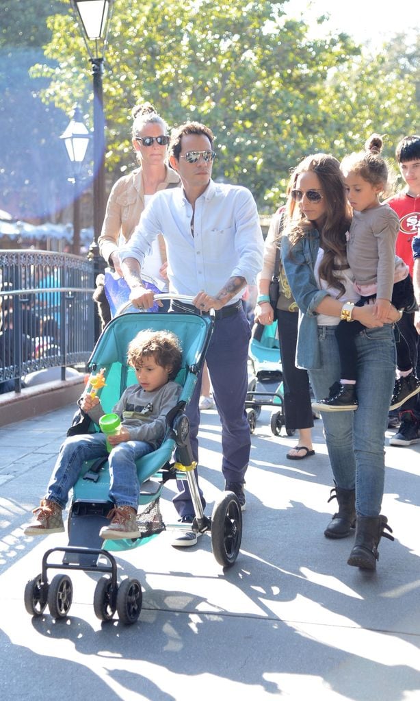 marc anthony y chloe green