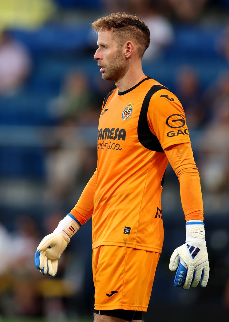 Péter Gulácsi ha sufrido un robo a mano armada en su casa