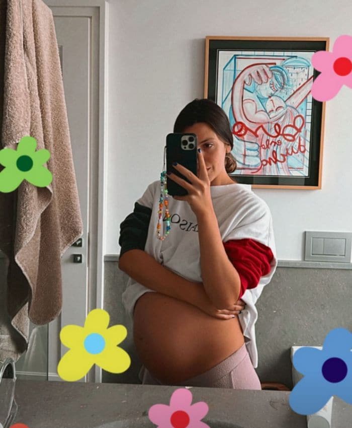 Laura Matamoros presume de tripita