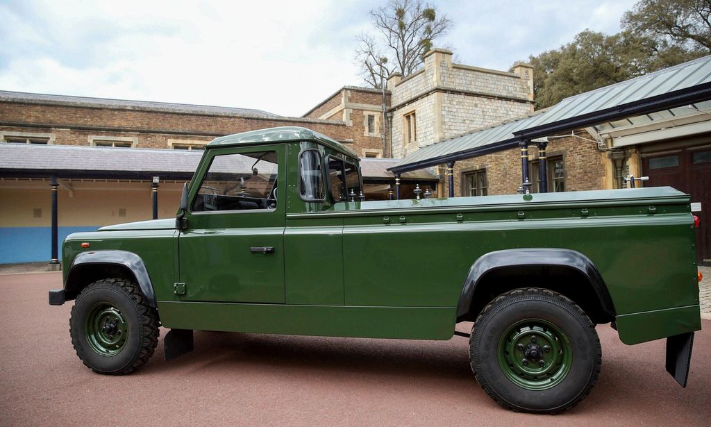 prince philip 39 s custom made land rover hearse unveiled for the first time
