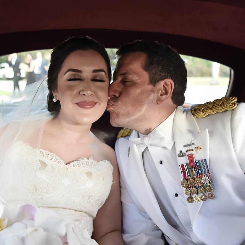 Otto Padrón junto a su hija Carolyna el día de su boda